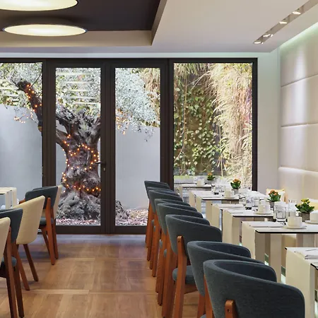 H10 Urquinaona Plaza (adults Only) 4*