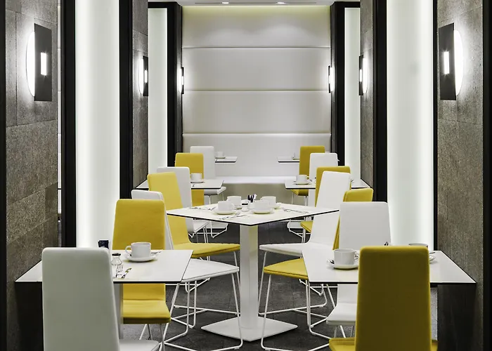 Отель H10 Urquinaona Plaza (adults Only) Барселона